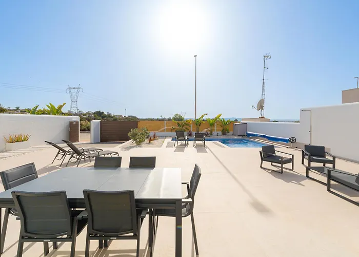 Villa Santorini